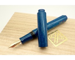 AP Limited Edition Urushi Lacquer Art Midnight Blue Fountain Pen