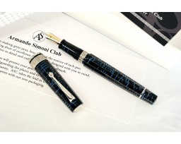 Armando Simoni Club Limited Edition Gladiatore Medio Blue Skyscraper Fountain Pen