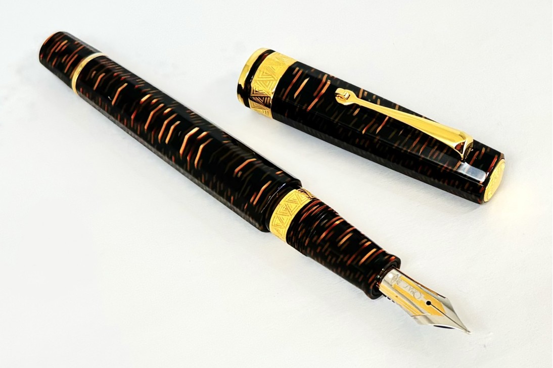 Armando Simoni Club Limited Edition Gladiatore Medio Bronze Skyscraper Fountain Pen