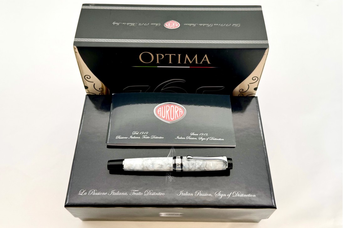 Aurora Limited Edition Optima 366 Calendar Bianca 2024 Fountain Pen