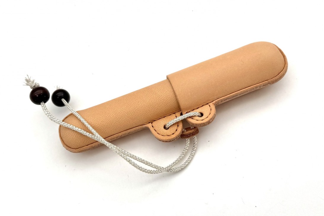 Nakaya Leather Pen Case with Platinum Silver String