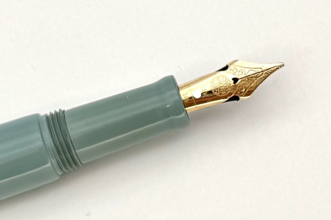 Nakaya Desk Pen Ama-iro Fountain Pen
