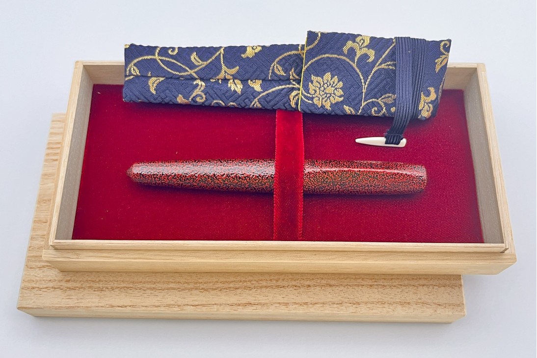 Nakaya Dorsal Fin Version 1 Ishime Kanshitsu Aka Tamenuri Fountain Pen