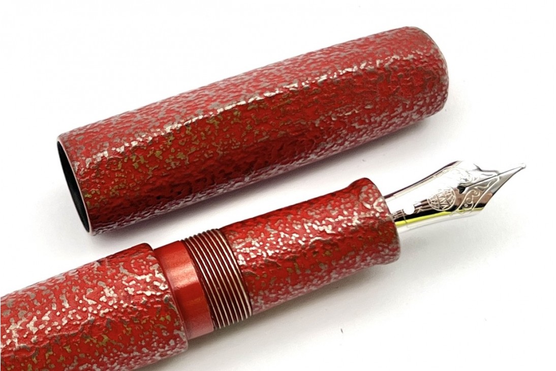 Nakaya Dorsal Fin Version 1 Ishime Kanshitsu Silver Tin Red Kanshitsu Fountain Pen