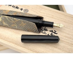 Nakaya Piccolo Long Cigar Kuro-Roiro Fountain Pen