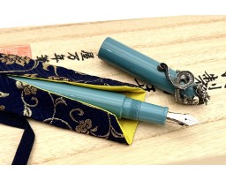 Nakaya Portable Writer Ama-Iro Fountain Pen with Dragon and Jewel Stopper