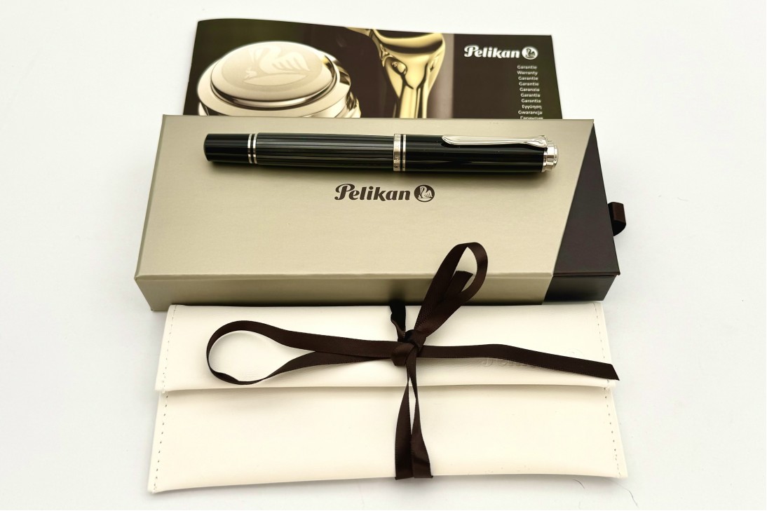 Pelikan Souveran M805 Anthracite Stresemann Fountain Pen