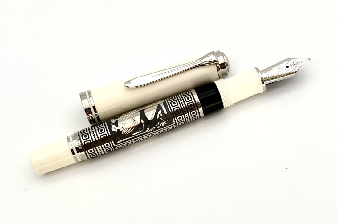 Pelikan Special Edition M910 Toledo White Fountain Pen