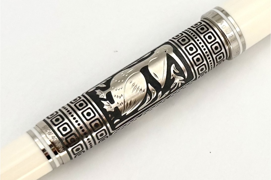 Pelikan Special Edition M910 Toledo White Fountain Pen