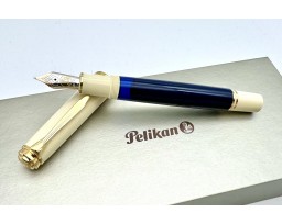 Pelikan Special Edition Souverän M800 Cream Blue Fountain Pen