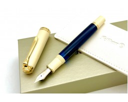 Pelikan Special Edition Souverän M800 Cream Blue Fountain Pen