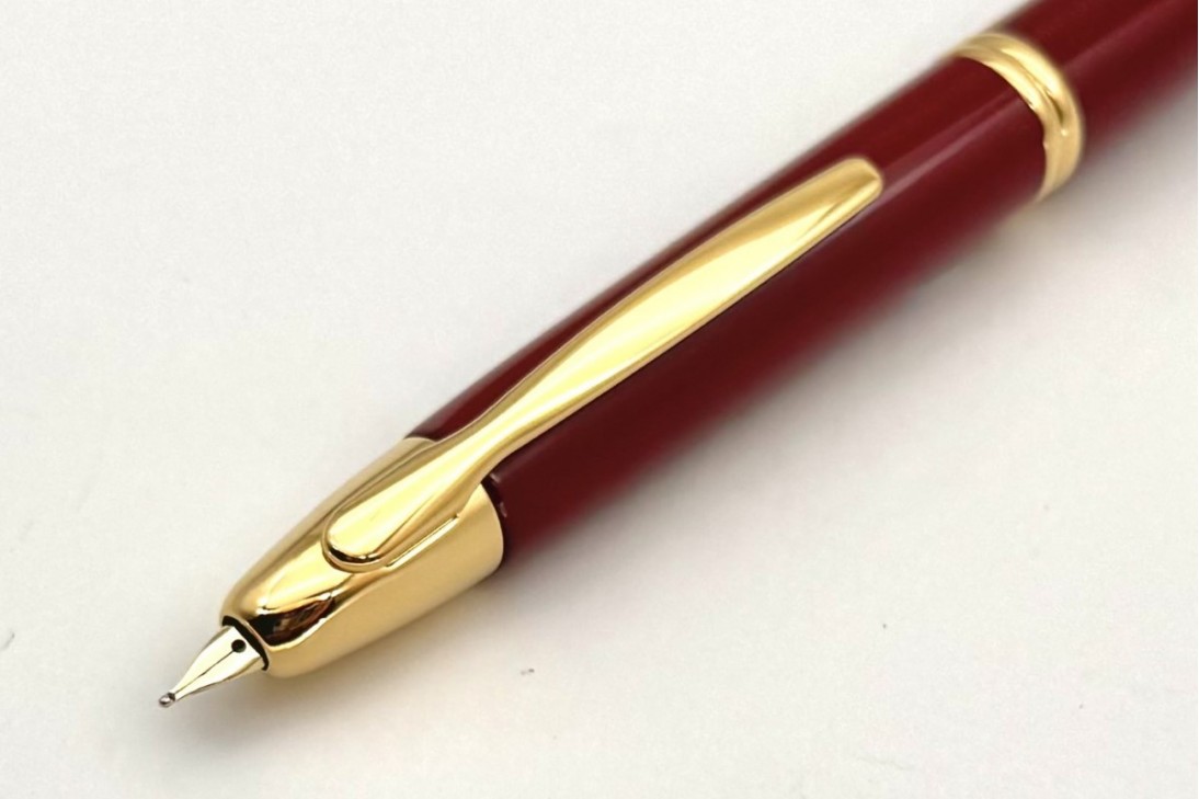 Pilot Capless Red Gold FP