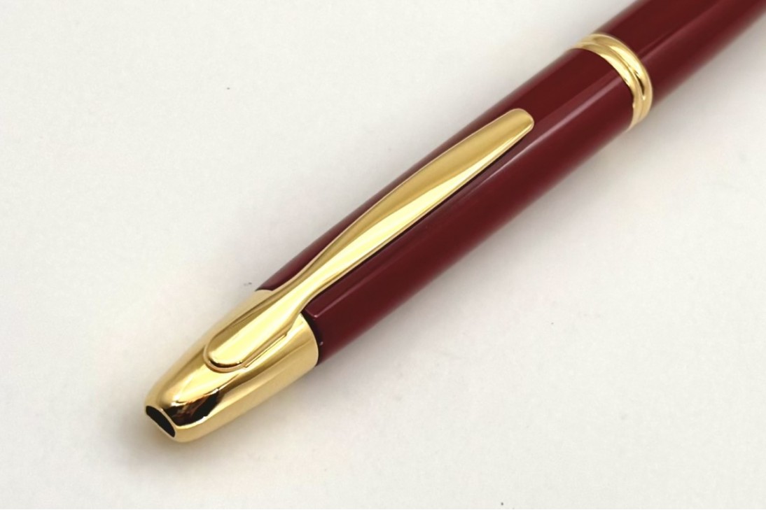Pilot Capless Red Gold FP