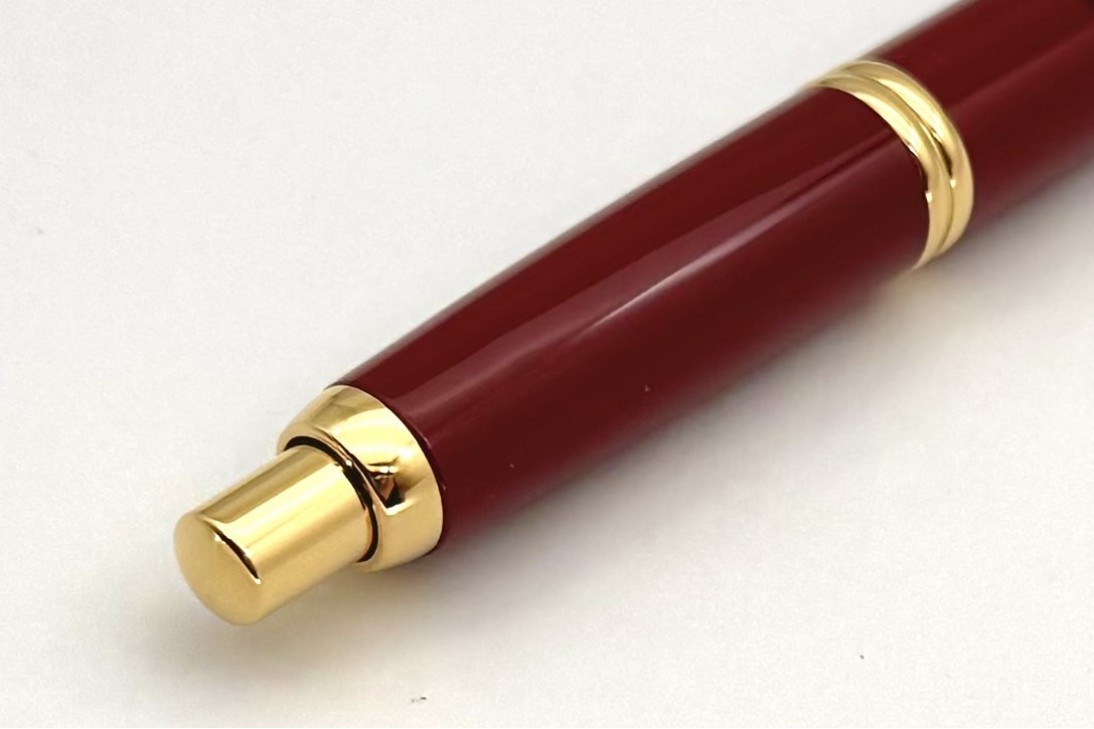 Pilot Capless Red Gold FP