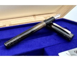 Pilot 90th Anniversary Limited Edition Raden Toki Maki-e Fountain Pen