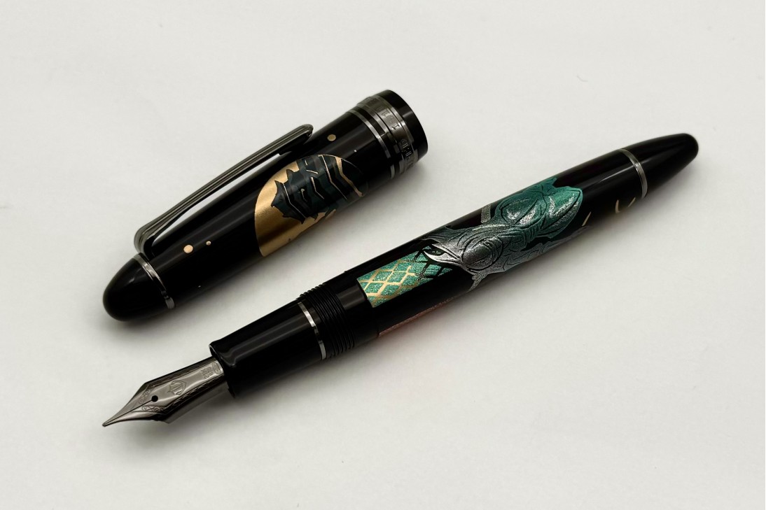 Sailor 1911 Large Maki-e Ninja Yuubi Oshiro Fountain Pen