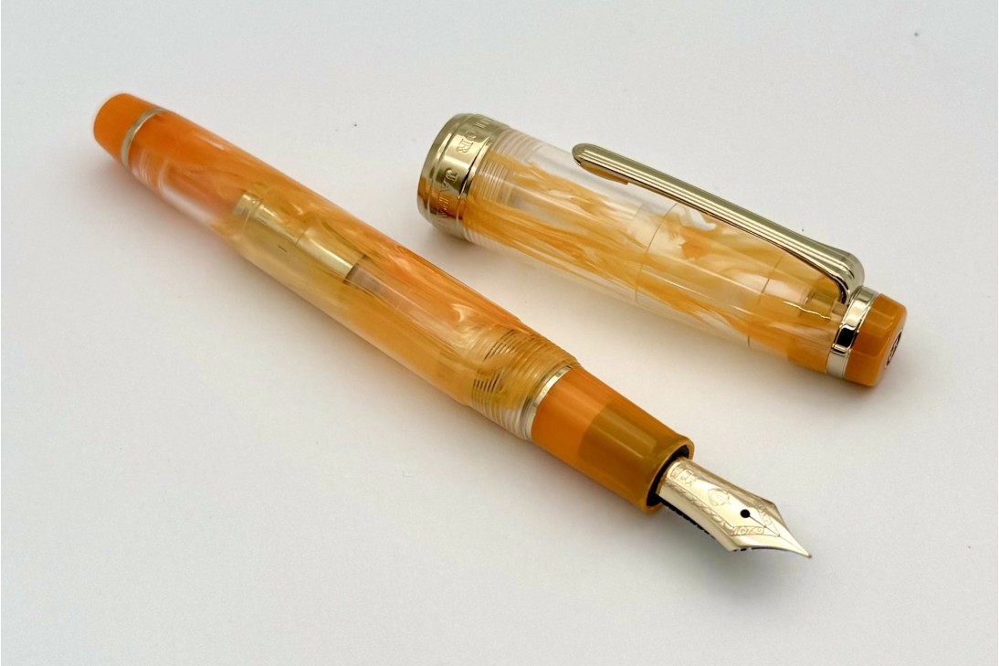 Sailor Bespoke Limited Edition ProGear Slim Veilio Pearl Orange Fountain Pen (21K nib)