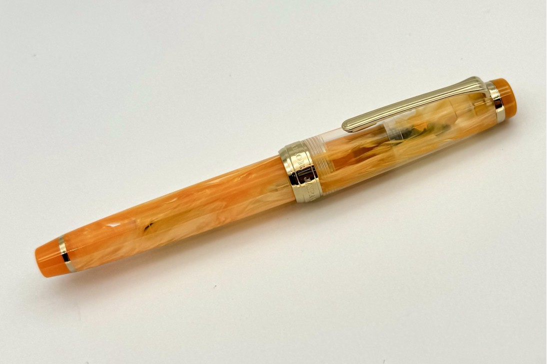 Sailor Bespoke Limited Edition ProGear Slim Veilio Pearl Orange Fountain Pen (21K nib)