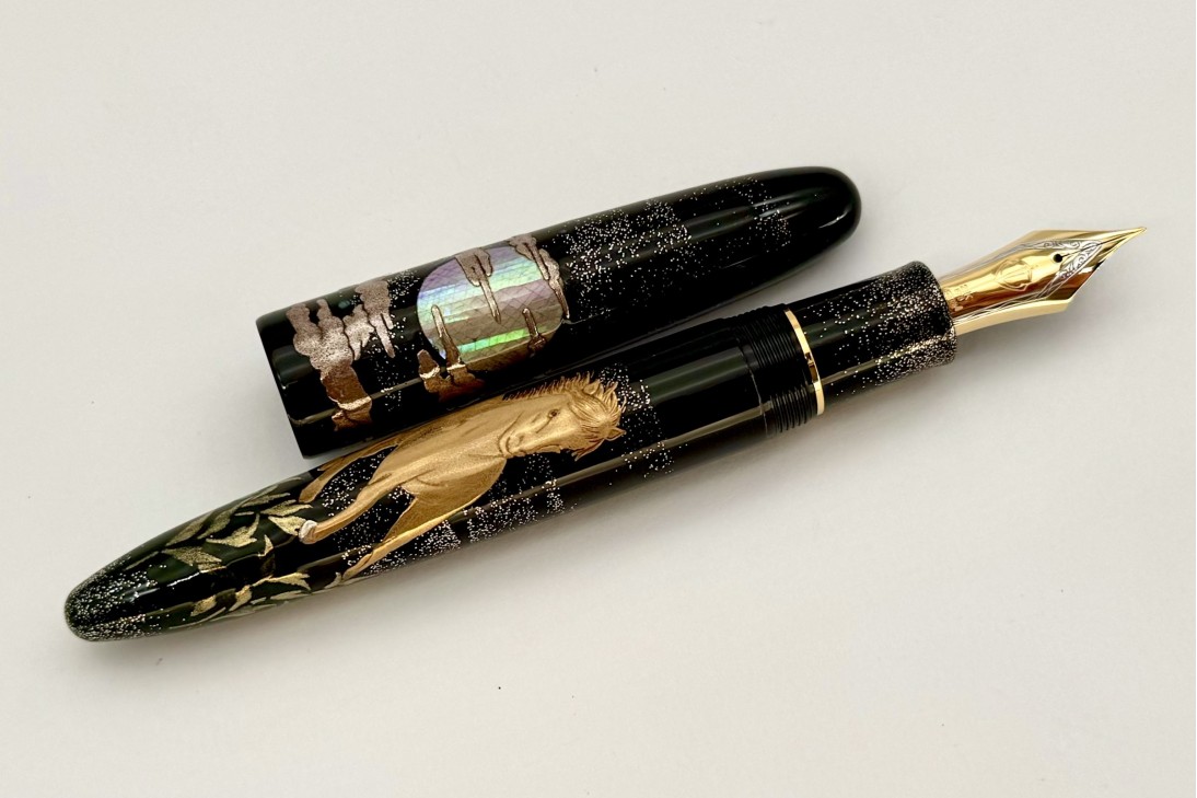 Sailor Limited Edition King of Pens (KOP) Uma to Gekkou (Horse in the Moonlight) Maki-e Fountain Pen