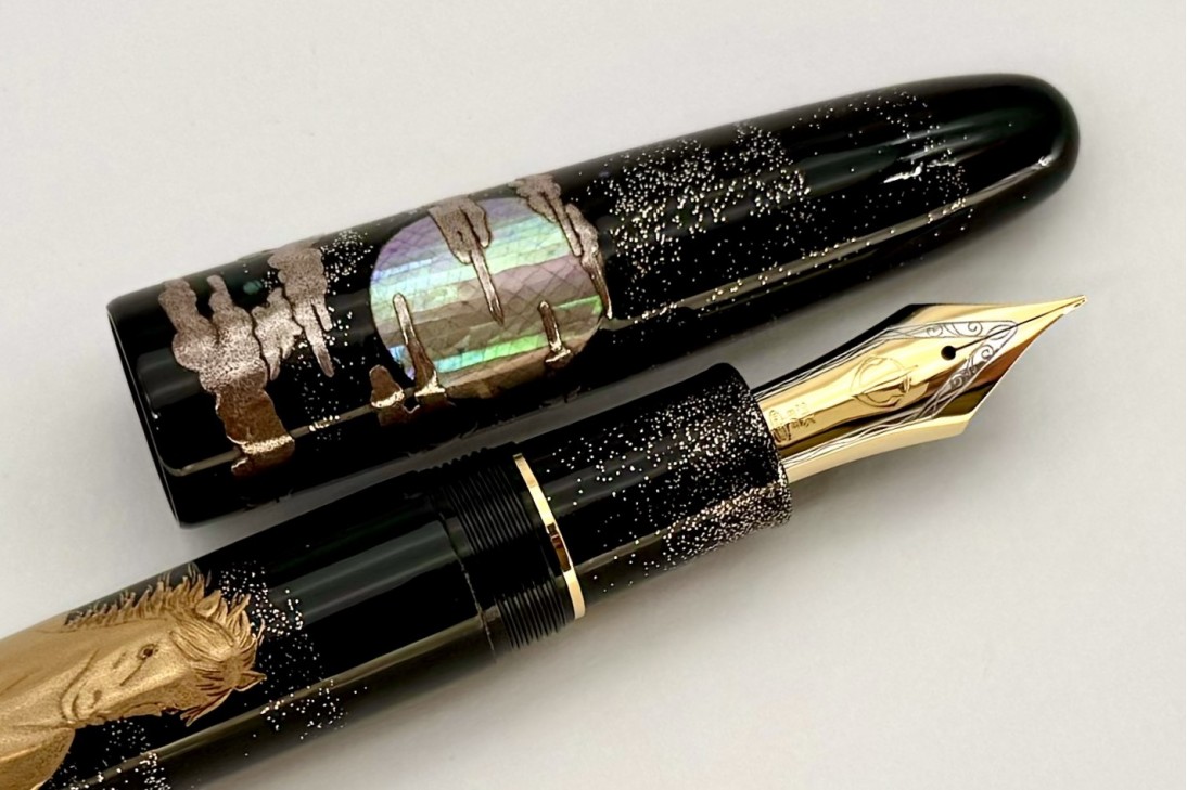 Sailor Limited Edition King of Pens (KOP) Uma to Gekkou (Horse in the Moonlight) Maki-e Fountain Pen