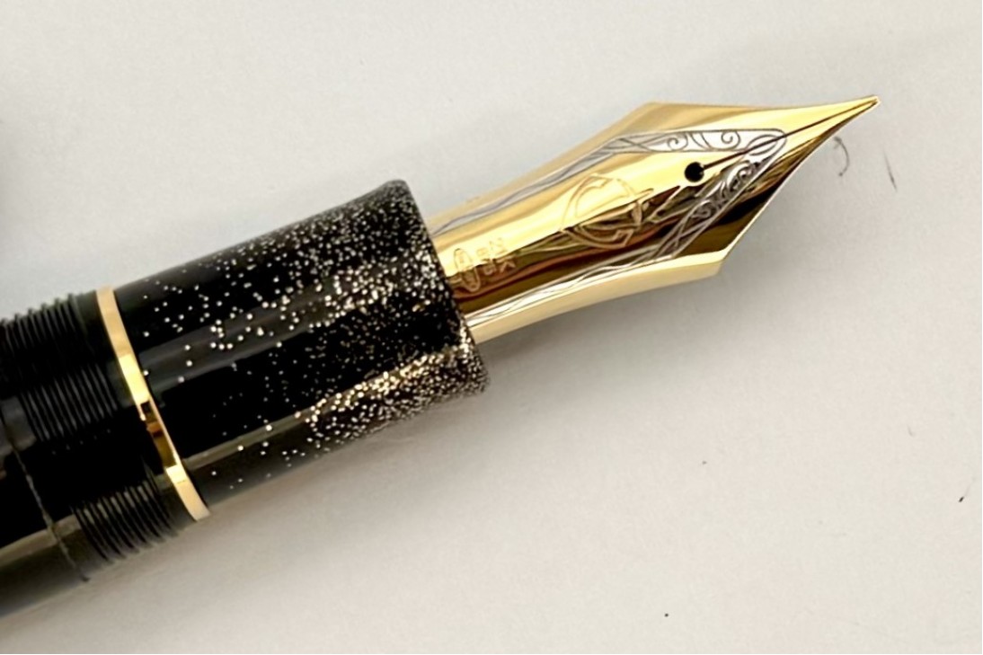 Sailor Limited Edition King of Pens (KOP) Uma to Gekkou (Horse in the Moonlight) Maki-e Fountain Pen