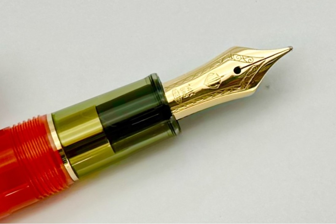 Sailor Limited Edition ProGear Slim Manyo Gourd Fountain Pen Set