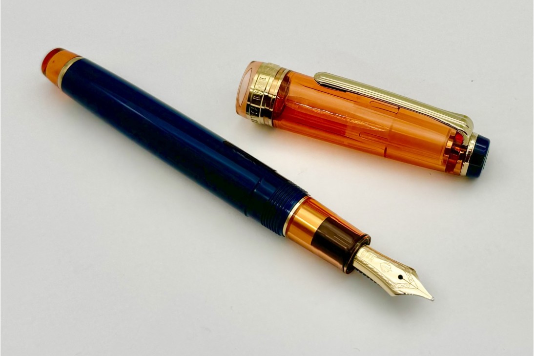 Sailor Limited Edition ProGear Slim Manyo Persimmon Fountain Pen Set