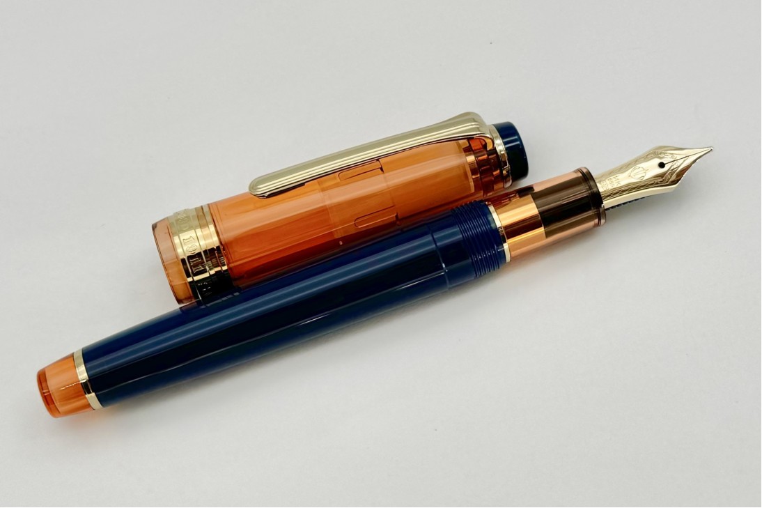 Sailor Limited Edition ProGear Slim Manyo Persimmon Fountain Pen Set