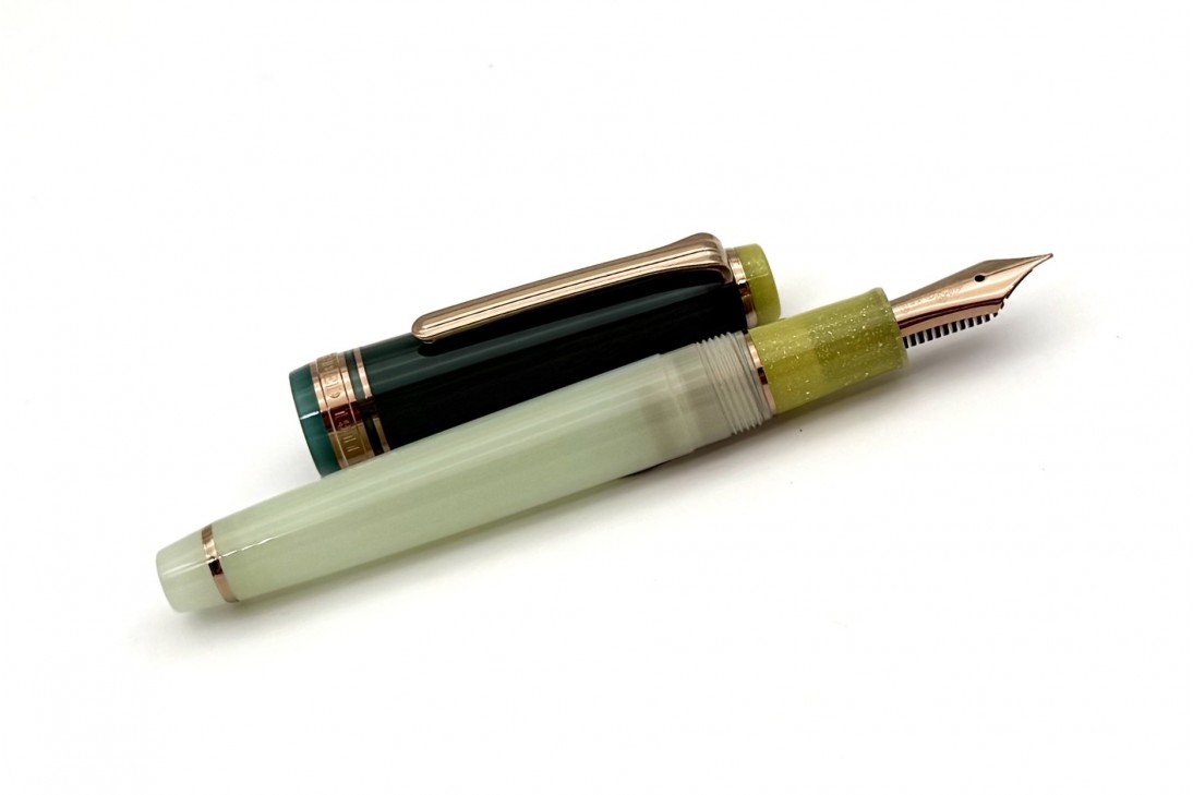 Sailor Progear Slim Dried Flower 2 Eucalyptus Fountain Pen
