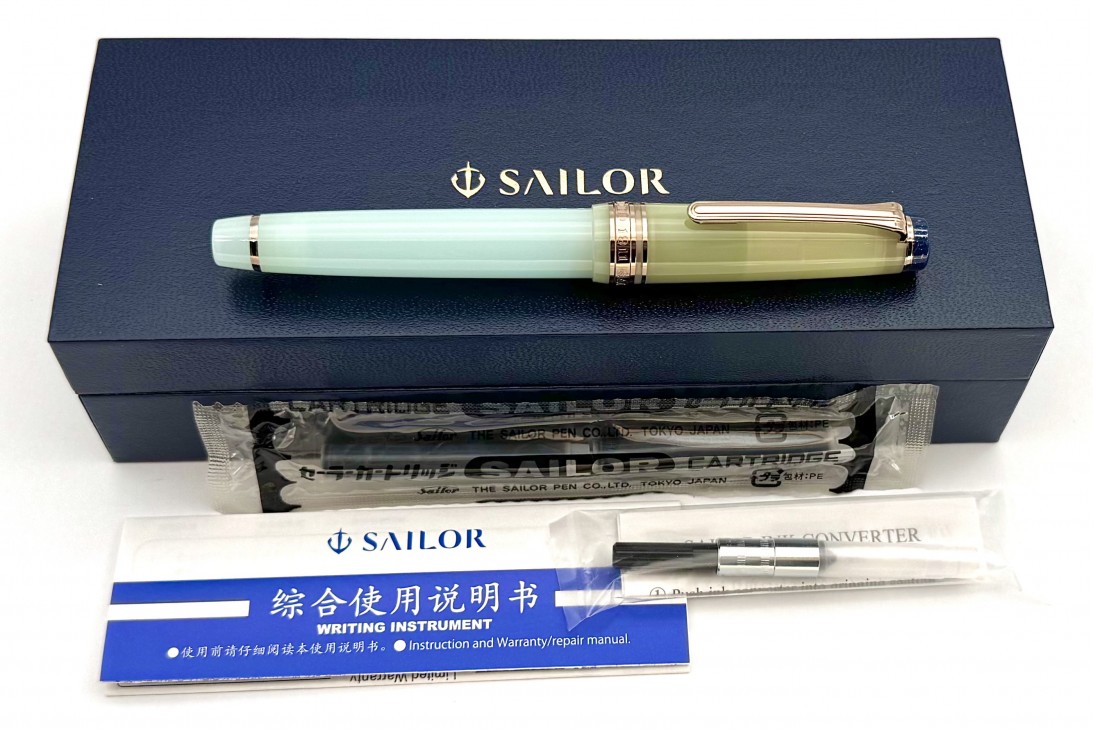 Sailor Progear Slim Dried Flower Hydrangea Fountain Pen