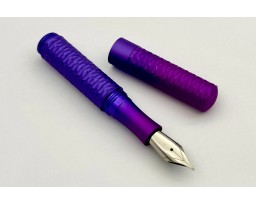 Schon DSGN Anodized Aluminum Amethyst Faceted Pocket Six Fountain Pen