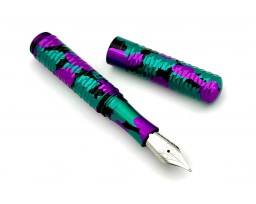 Schon DSGN Anodized Aluminum Lavender Faceted Pocket Six Fountain Pen