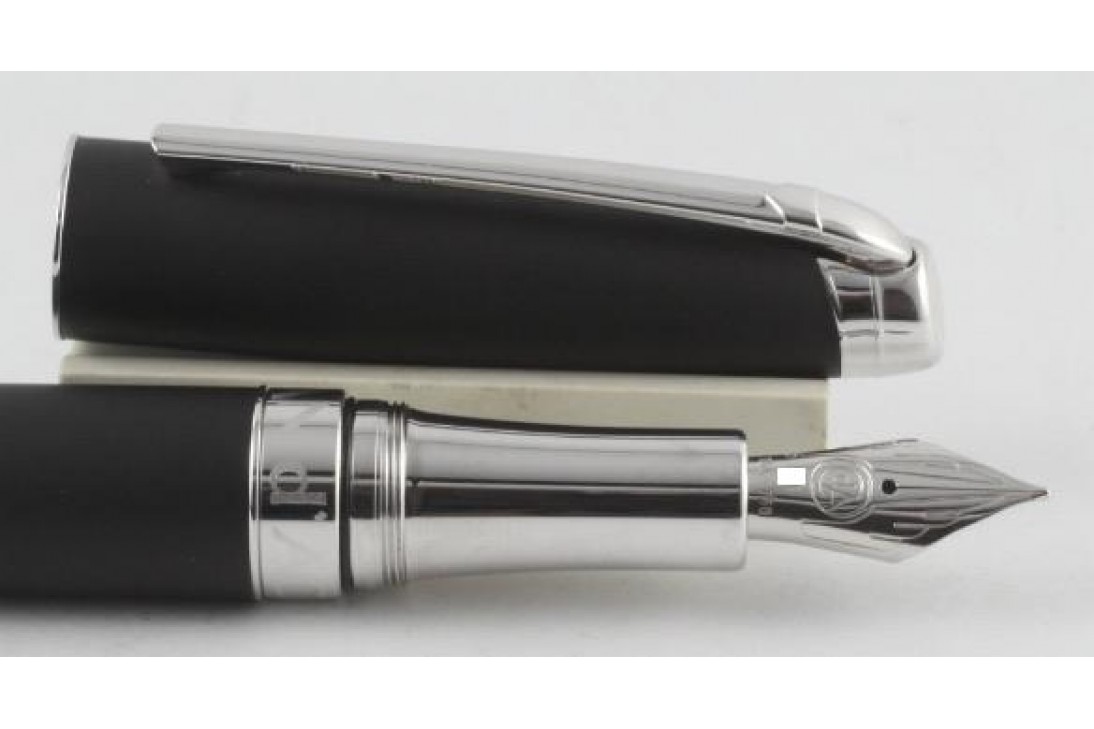 Caran d'Ache Leman Matte Black Fountain Pen