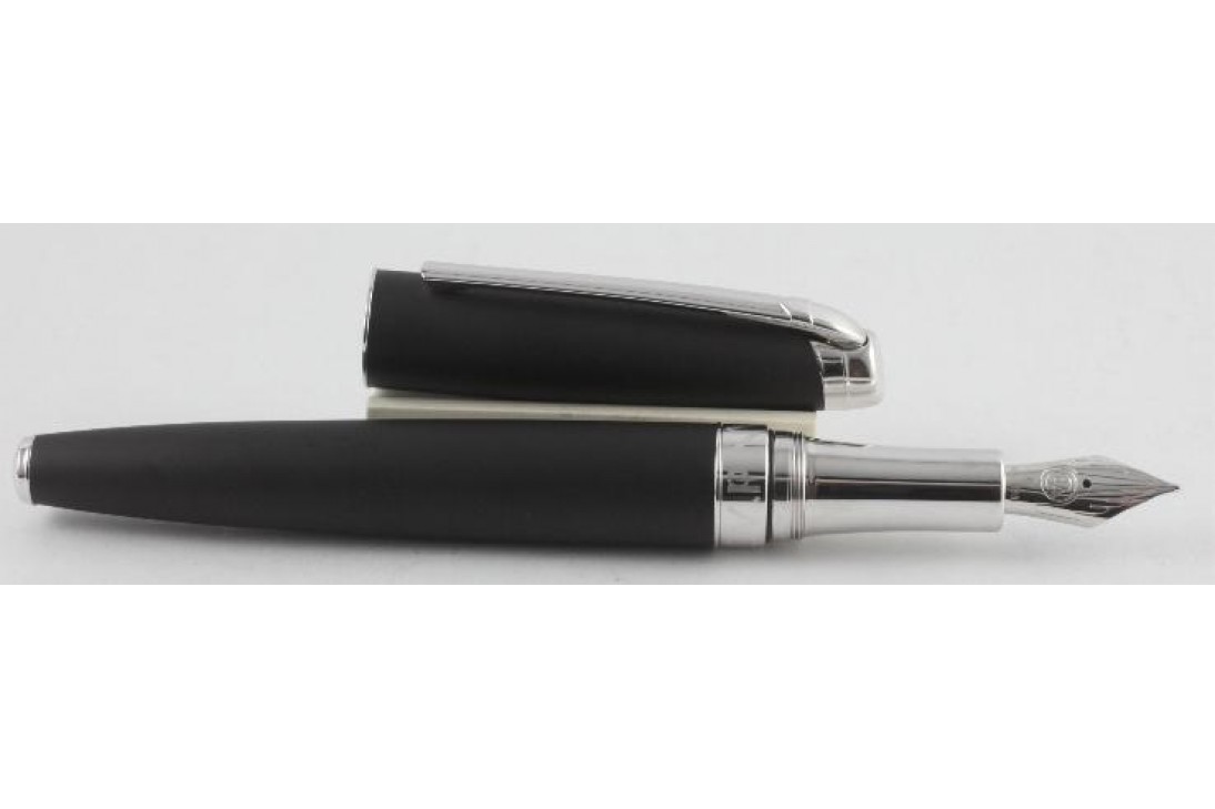 Caran d'Ache Leman Matte Black Fountain Pen