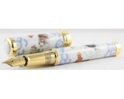 Sailor Arita Special Edition 400th Anniversary Koransha Somenishiki Yukennozu (Puppy Dogs) Gold Trim Fountain Pen