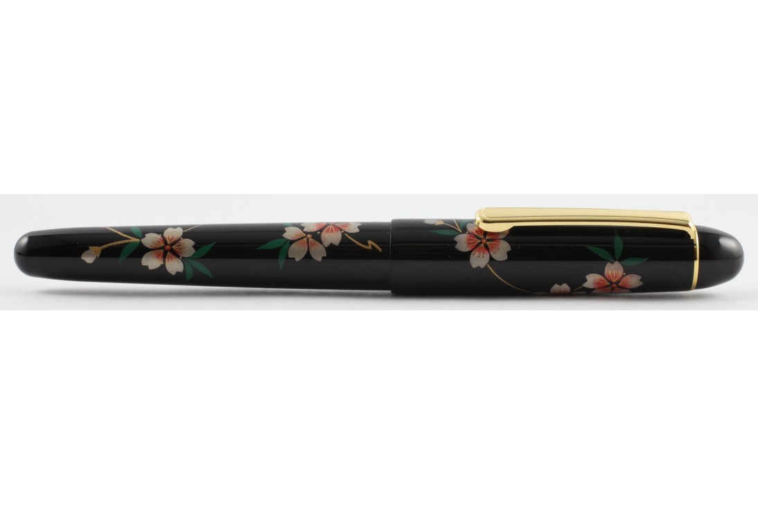 Platinum 3776 Century Maki-e Sakura Fountain Pen