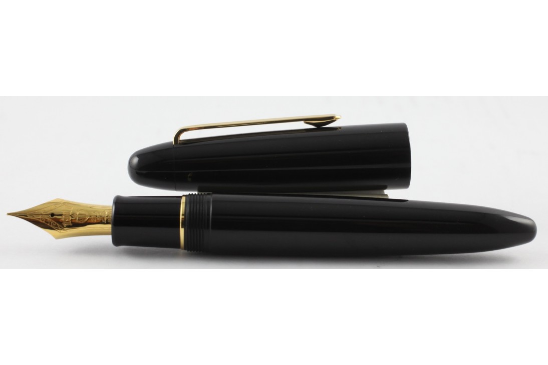 Sailor King of Pens Ebonite Black with Gold Plated Trim Fountain Pen