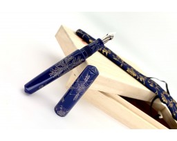 Nakaya Piccolo Cigar Chinkin Pattern of Snowflakes Kikyo Fountain Pen