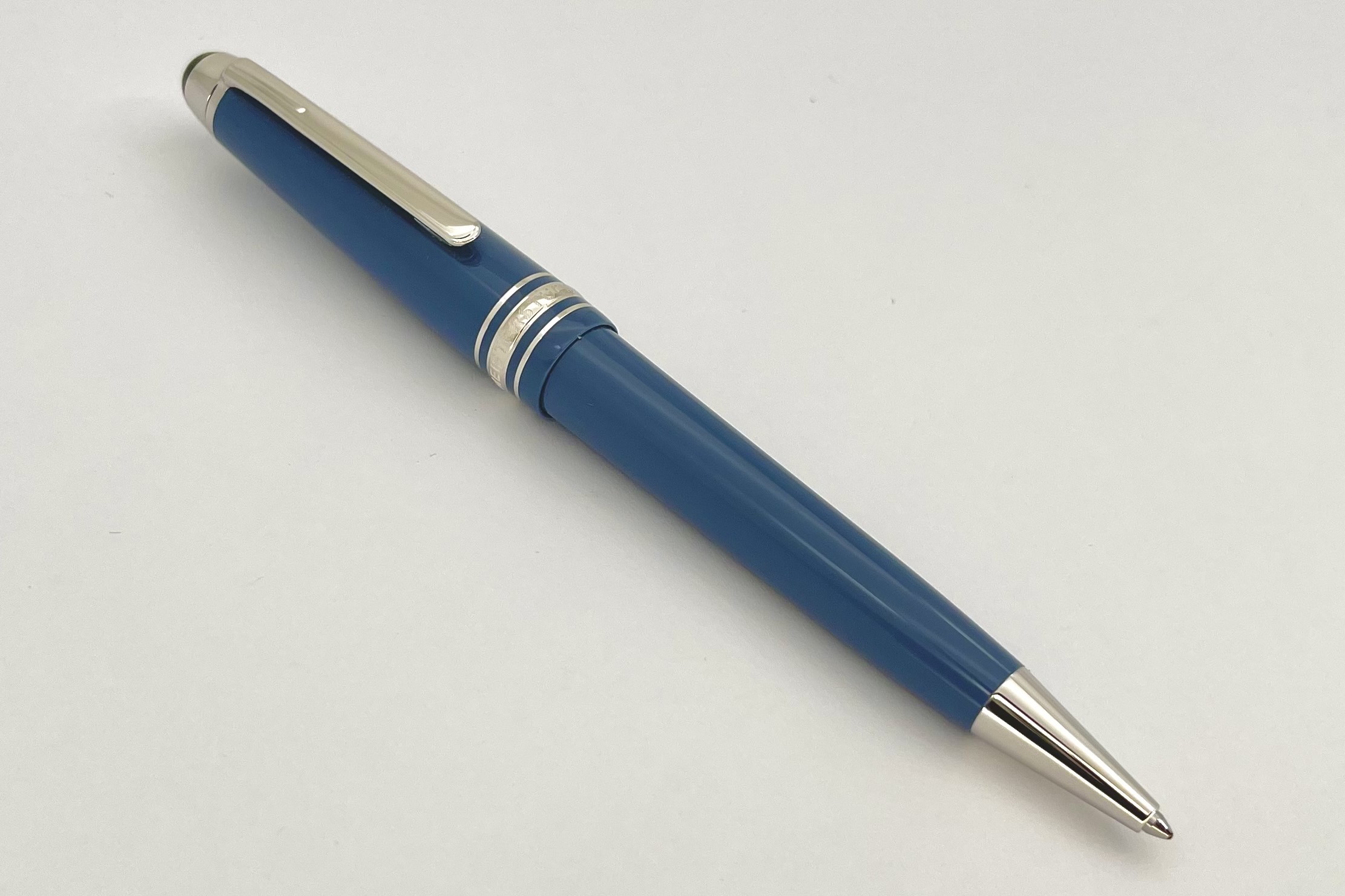 Montblanc Mb129395 Meisterstuck Midsize Glacier Blue Ball Pen